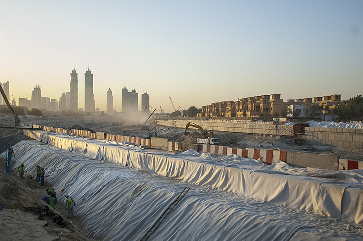 Dubai_Canal_Aug_2016